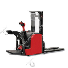 1.4T 1.6T Linde Stand-on Electric Pallet Stacker